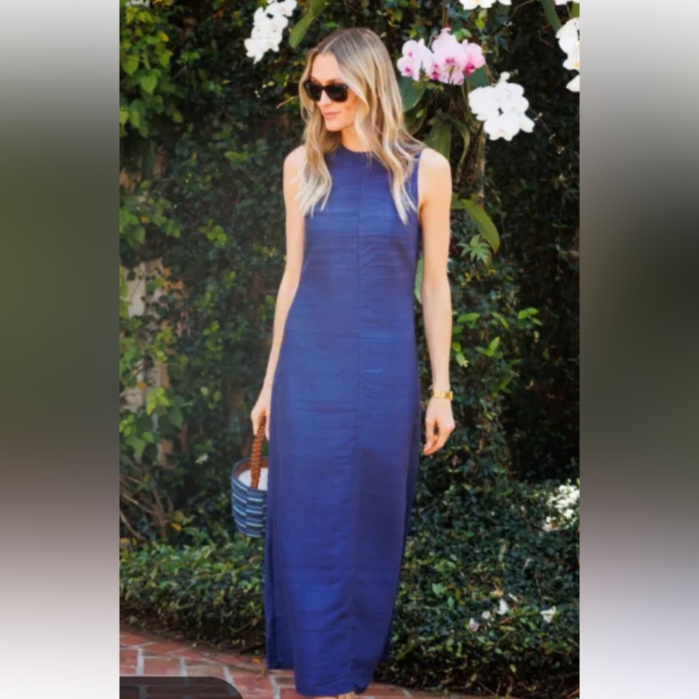 ISO JULIA AMORY JANE DRESS SIZE SMALL